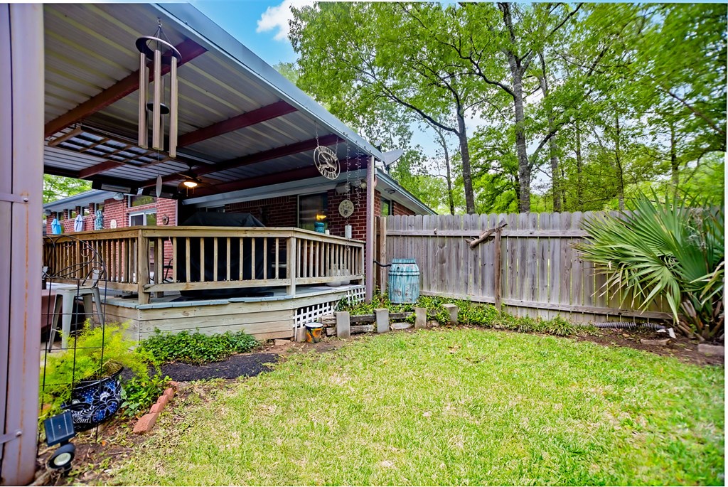 302 Southern Trace Property Photo 38
