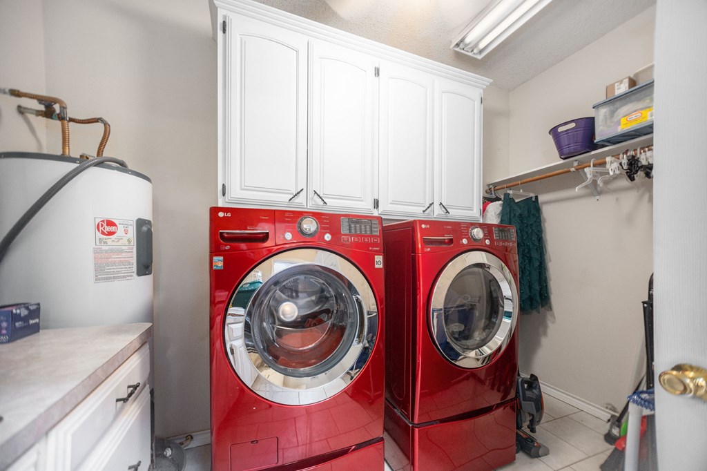 1105 Redbud Avenue Property Photo 13