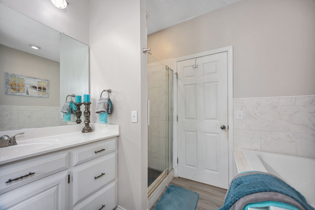 1105 Redbud Avenue Property Photo 20