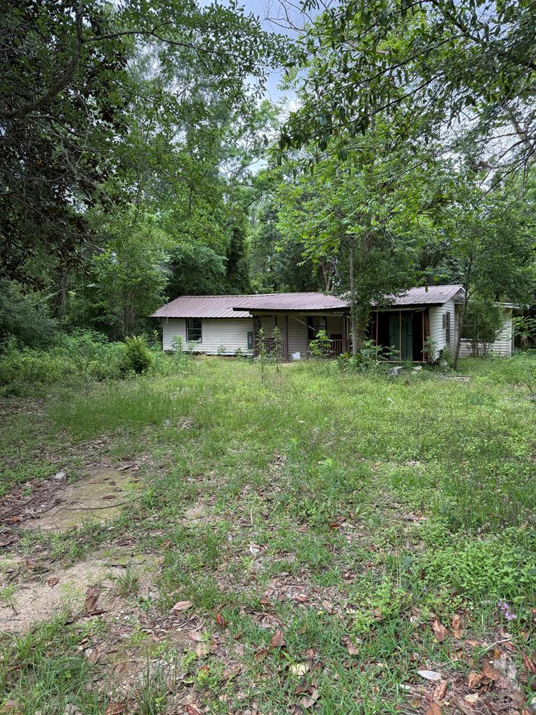 712 Black Street Property Photo 1