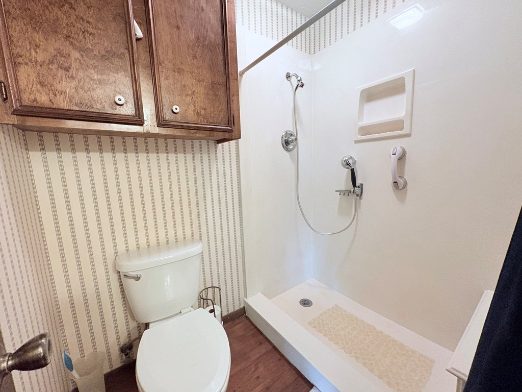 710 Lazy Lane Property Photo 12