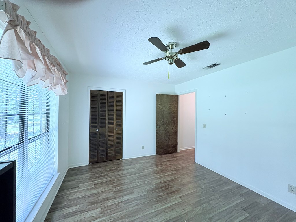 710 Lazy Lane Property Photo 14