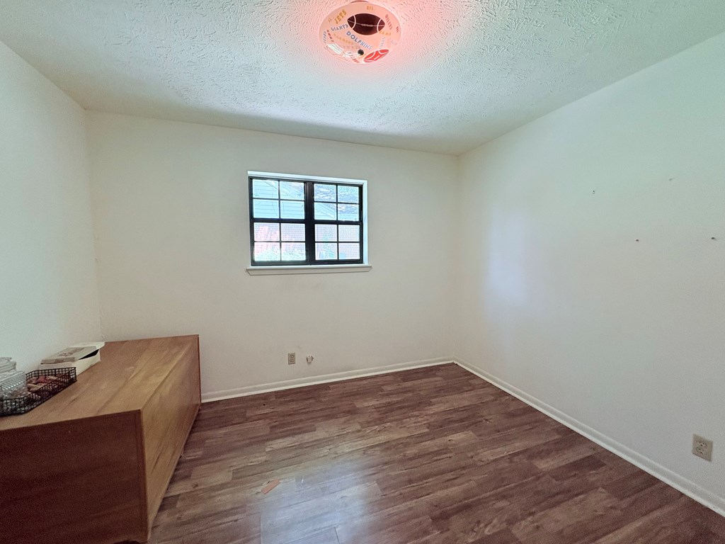710 Lazy Lane Property Photo 15