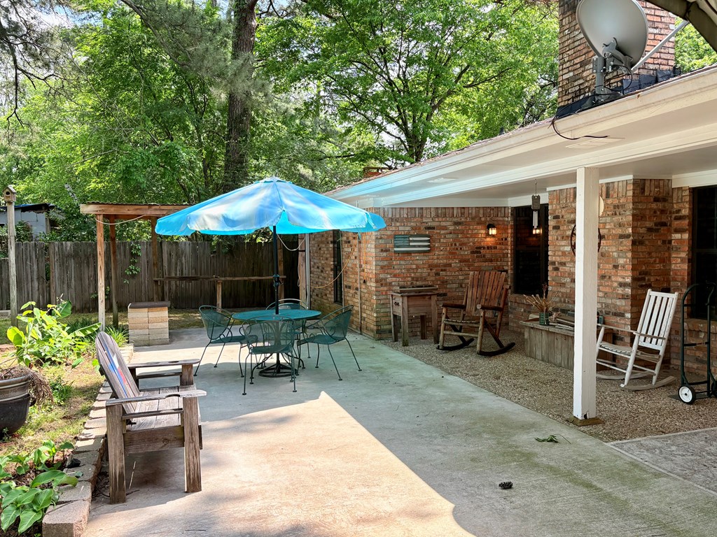 710 Lazy Lane Property Photo 21