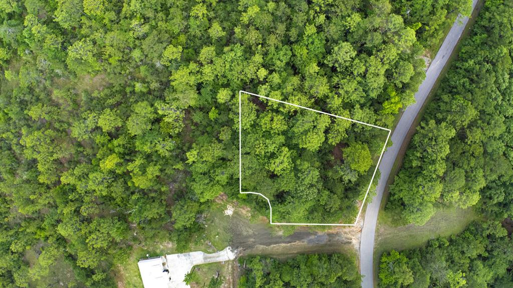 PID# 32423 Duffer Drive Property Photo 1
