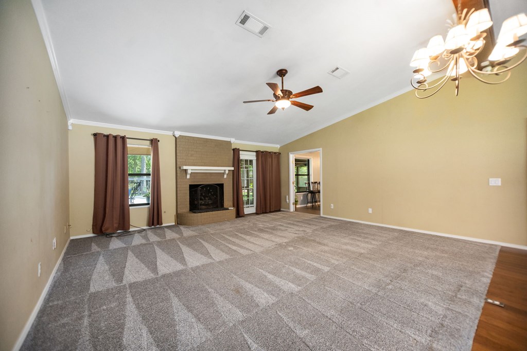 4 Pinemont Place Property Photo 6