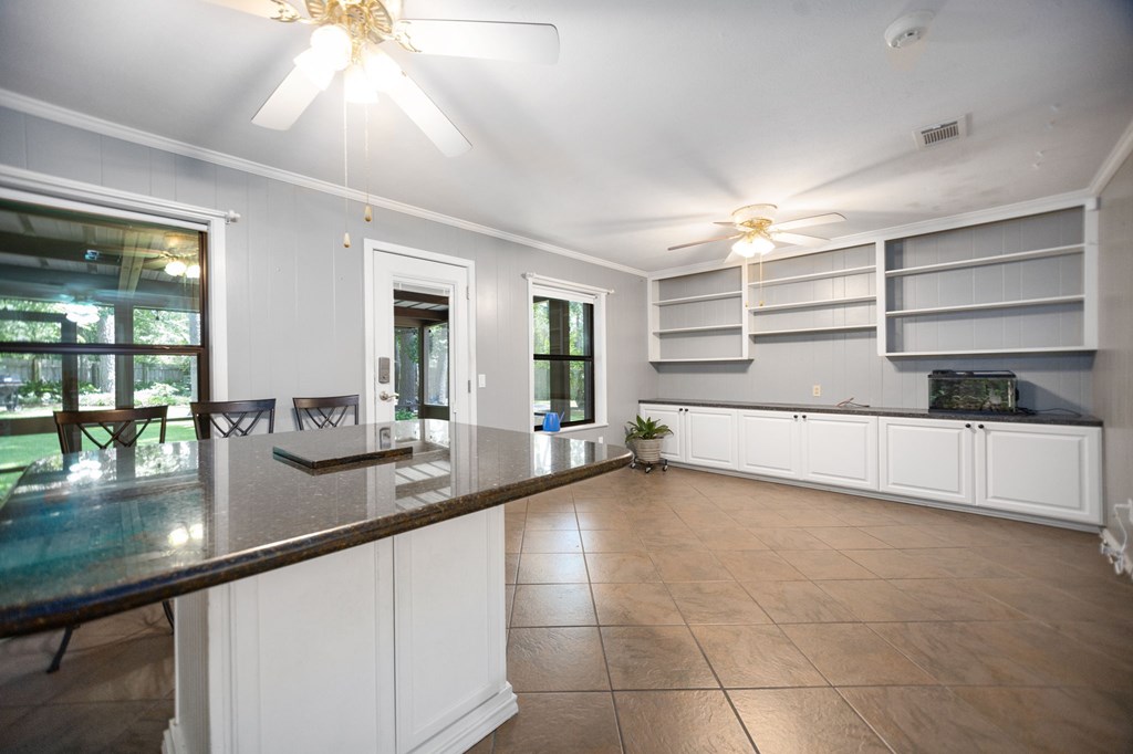 4 Pinemont Place Property Photo 12