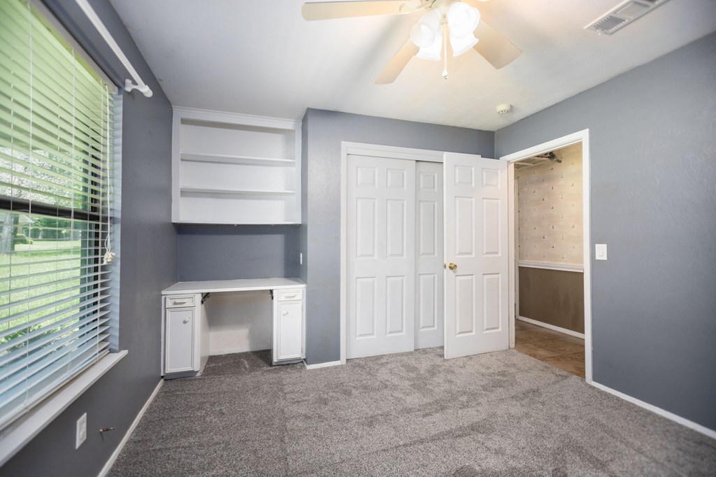 4 Pinemont Place Property Photo 17