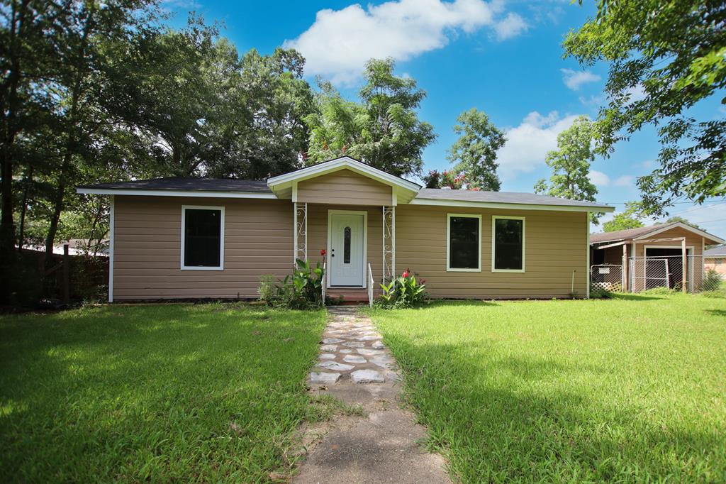 300 Duncan Property Photo 1