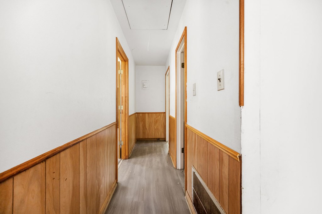 423 Pouland Property Photo 18
