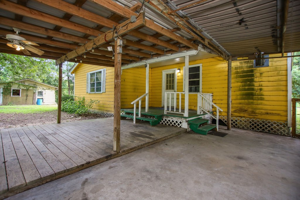 423 Pouland Property Photo 25