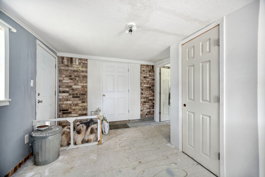 277 Mcclendon Road Property Photo 10