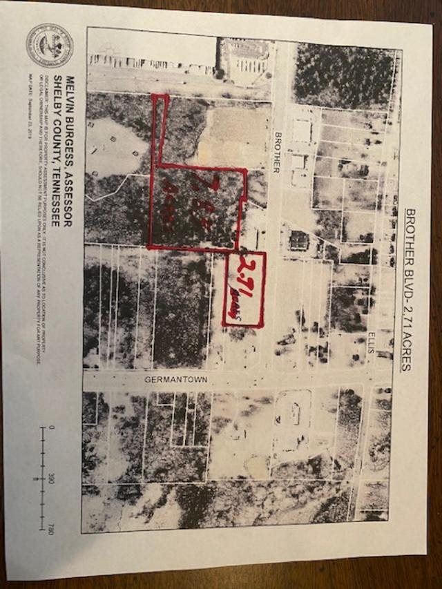 Edwards Blvd W Property Photo 1