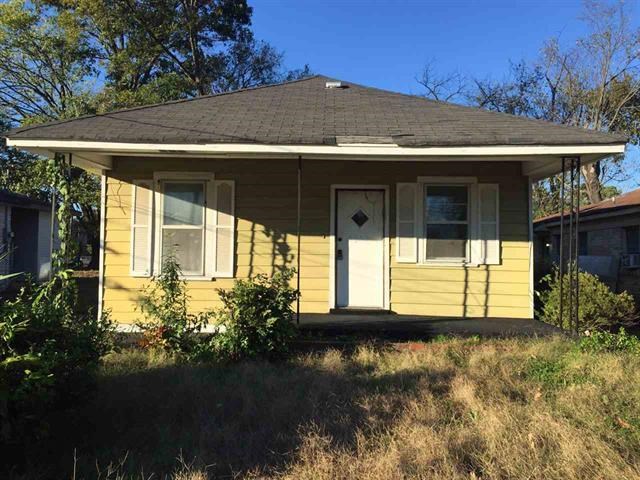 2272 HUBBARD AVE Property Photo 1