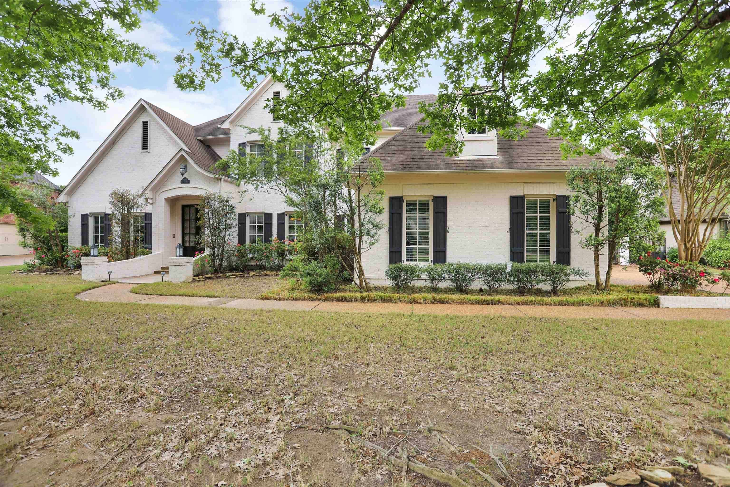 9487 Dogwood Creek Cv Property Photo 1