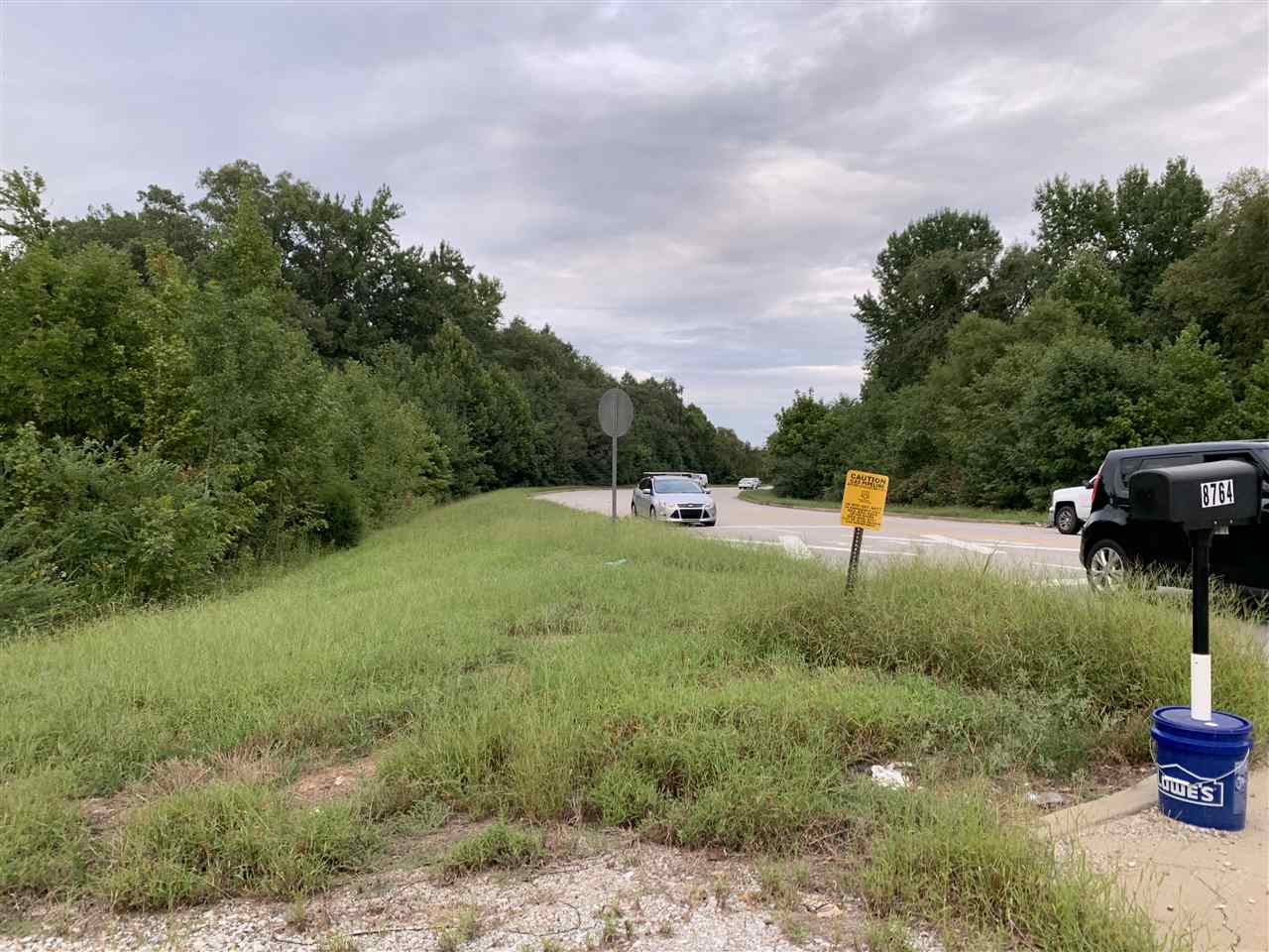 8626 Lamar Rd Property Photo 3