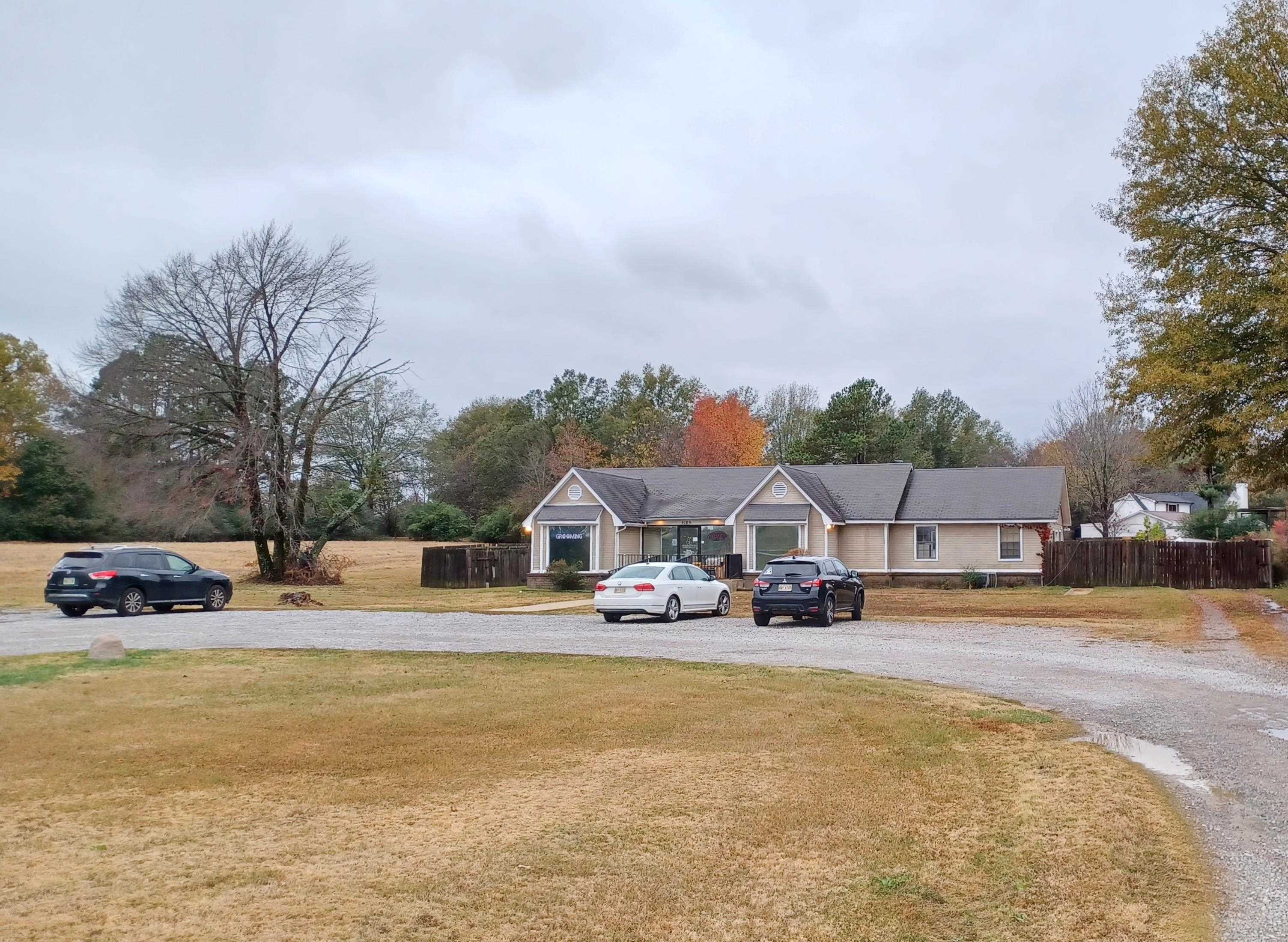 5165 Getwell Rd Property Photo 12