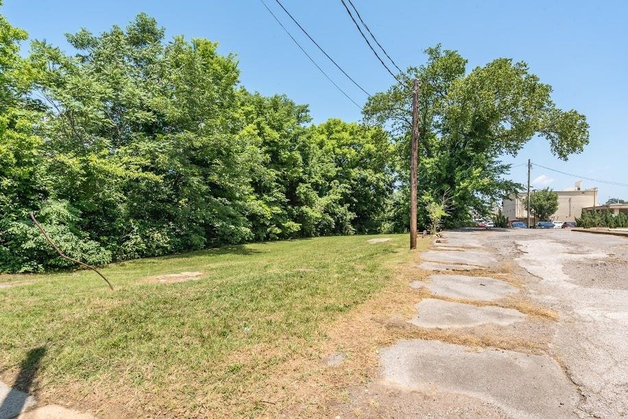 153 N Cleveland St Property Photo 9