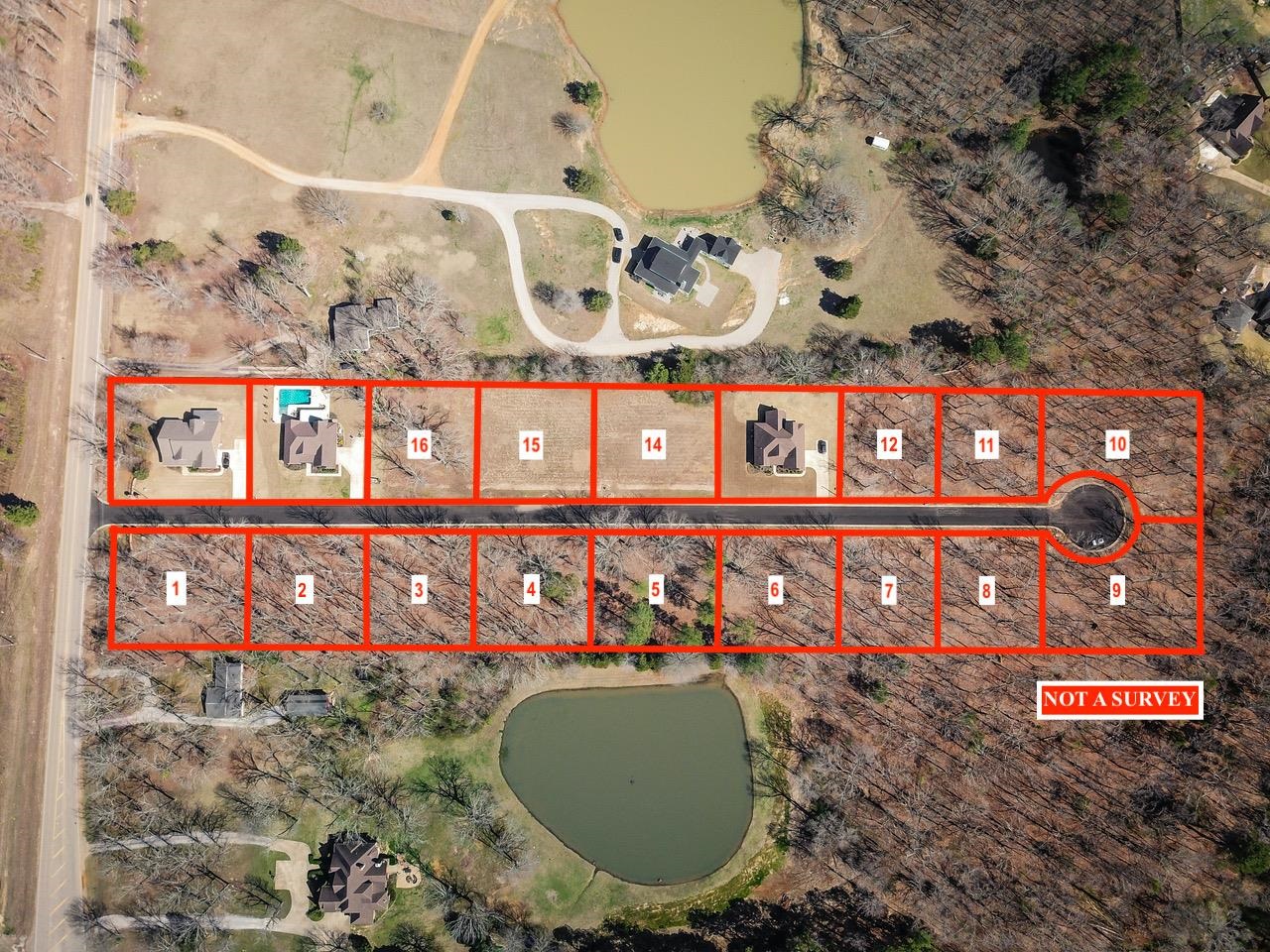 LOT 14 NORTHTOWNE DR Property Photo 1