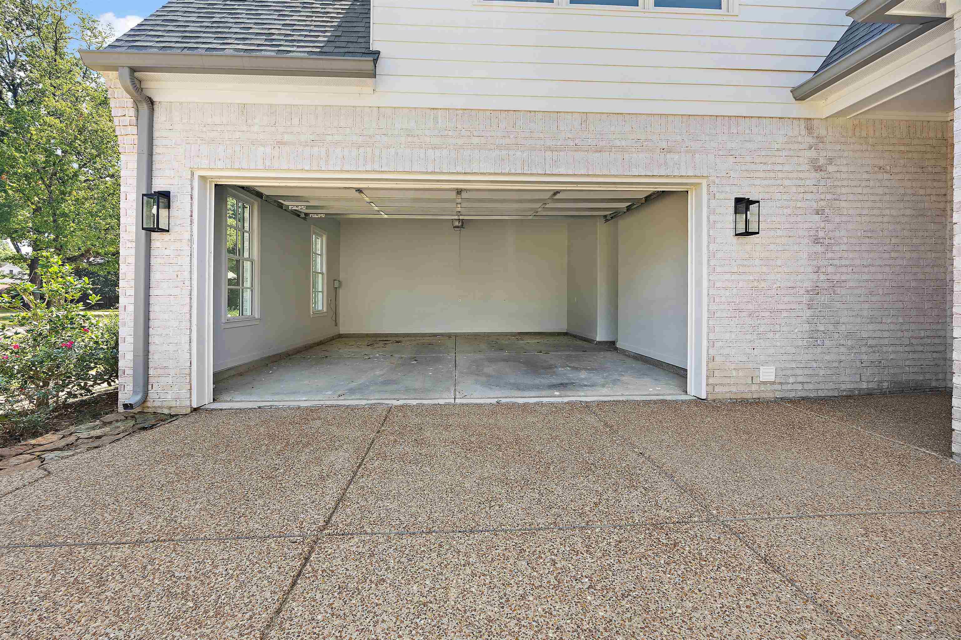 2611 Moore Rd Property Photo 36