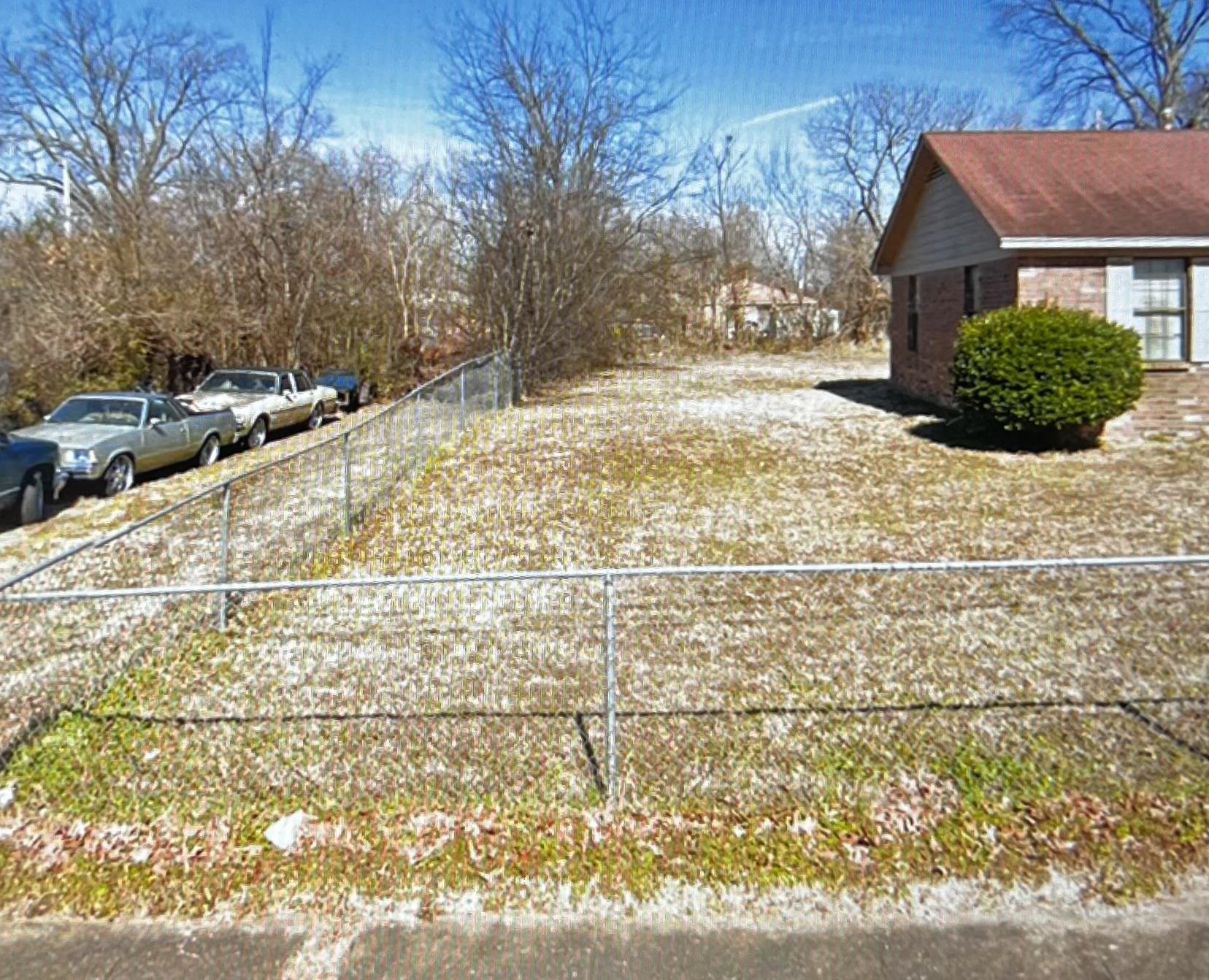 268 E Olive Ave Property Photo 1
