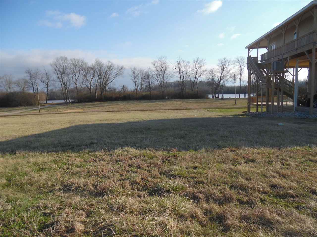 2360 Catfish Ln Property Photo 1