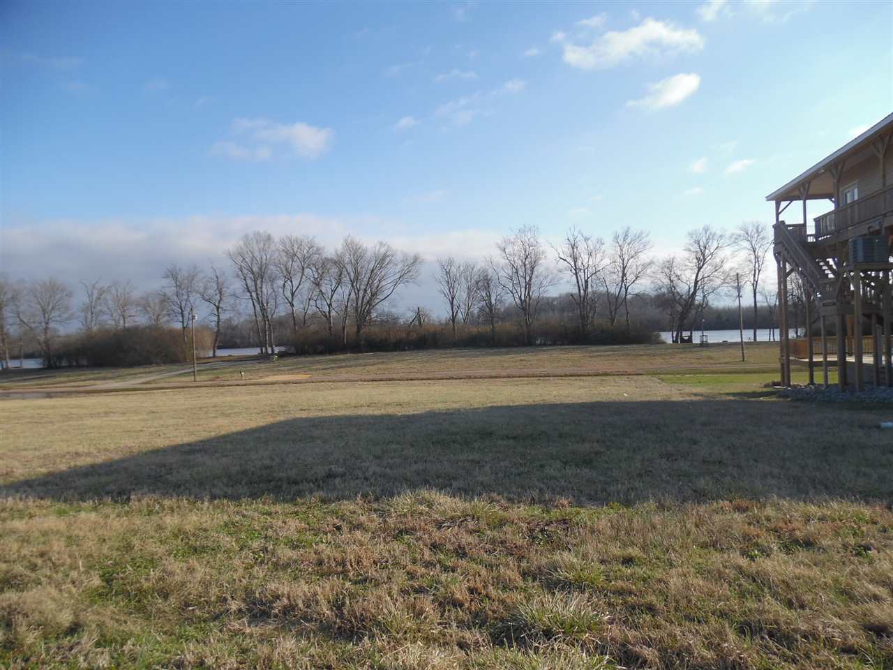 2360 Catfish Ln Property Photo 2