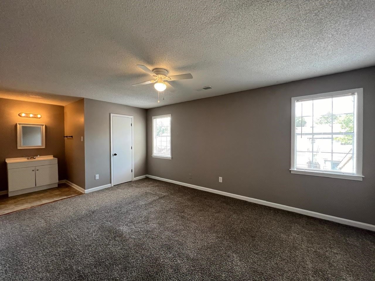 5995 Lofty Oak Dr 5995 Property Photo 6