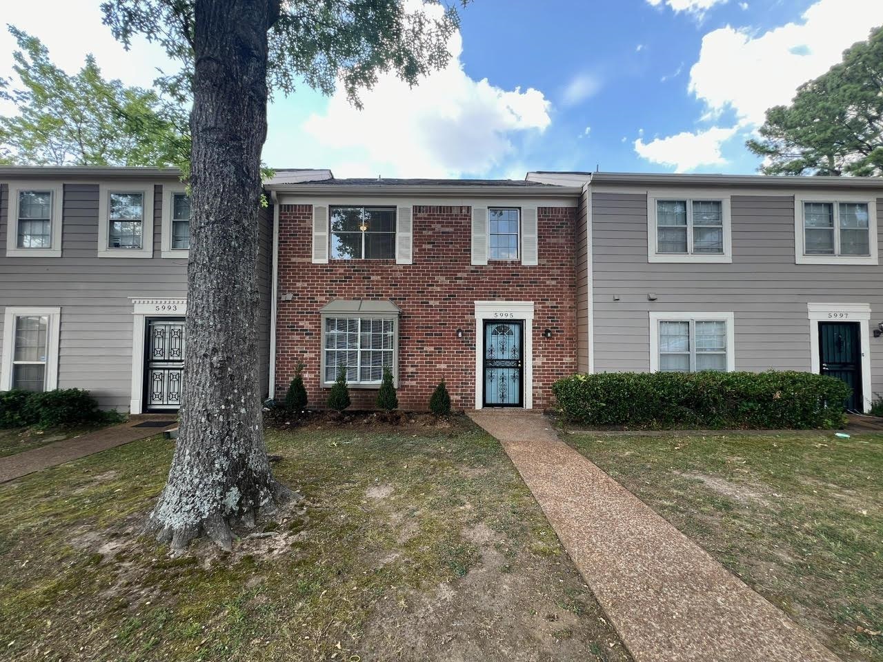 5995 Lofty Oak Dr 5995 Property Photo 14