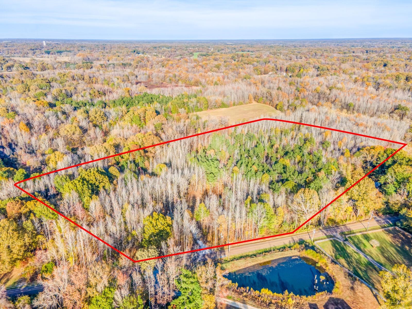 10790 Macedonia Rd Property Photo 1