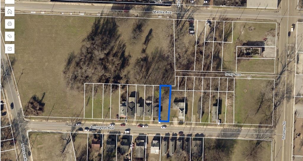 590 E ARRINGTON AVE E Property Photo 1