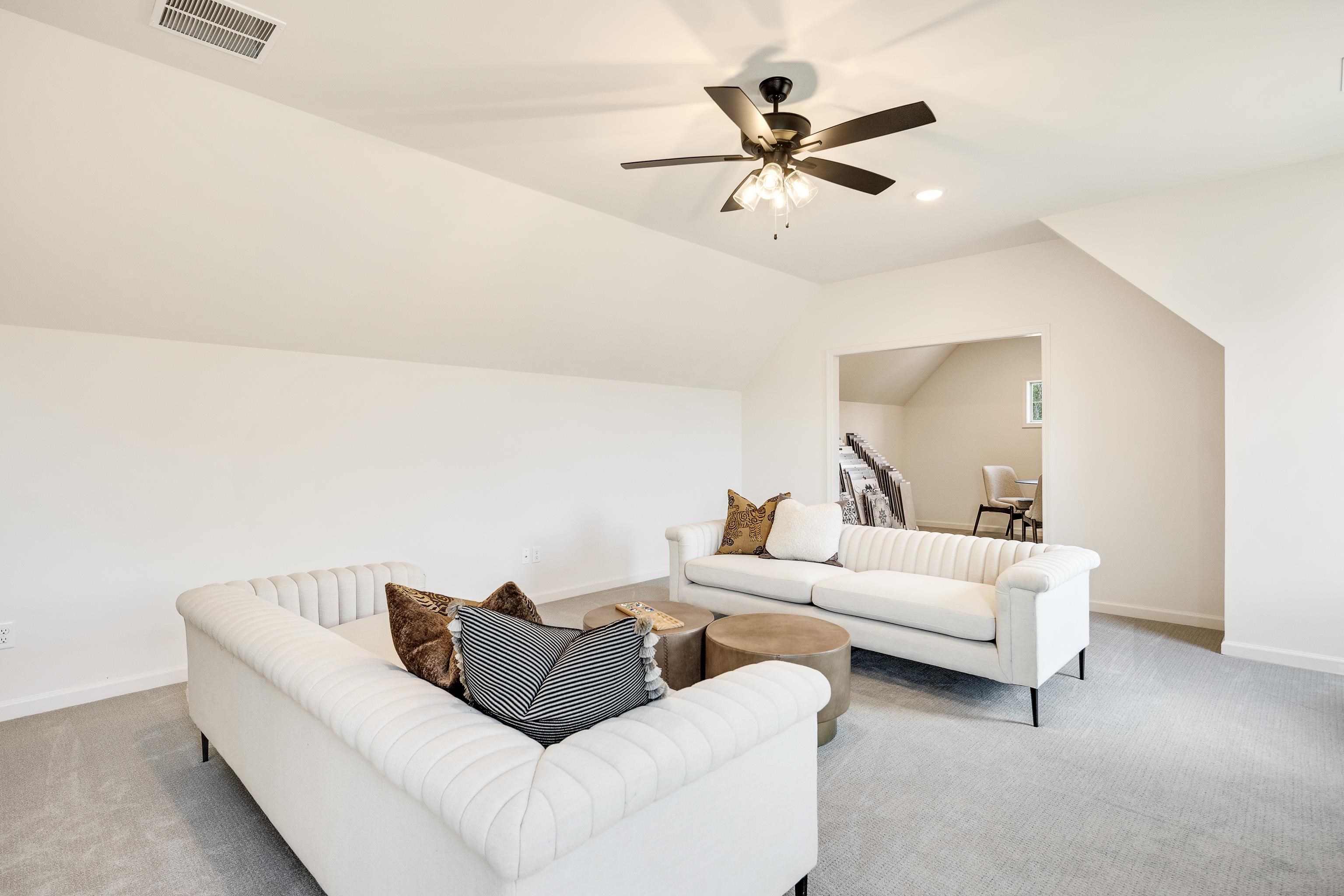 12104 Stromness Cv Property Photo 28