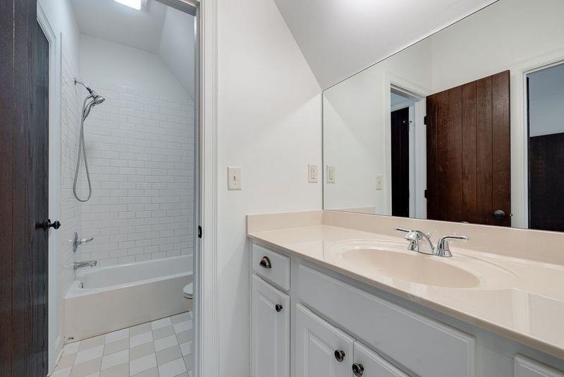 4931 Princeton Grove Cv Property Photo 25