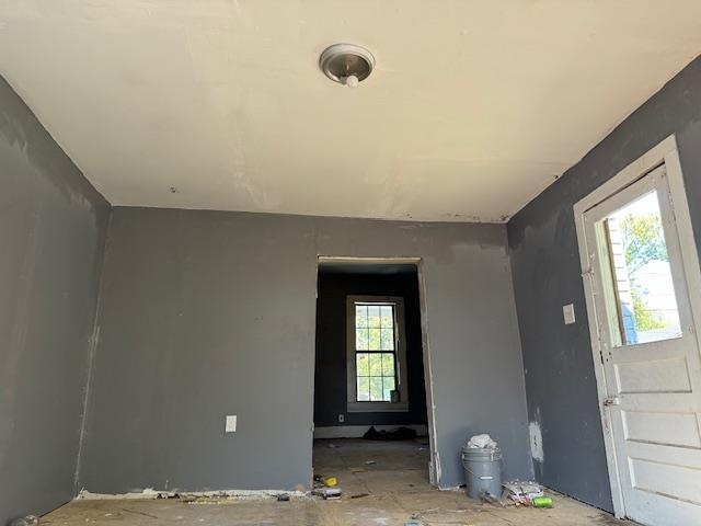 177 Modder Ave Property Photo 5