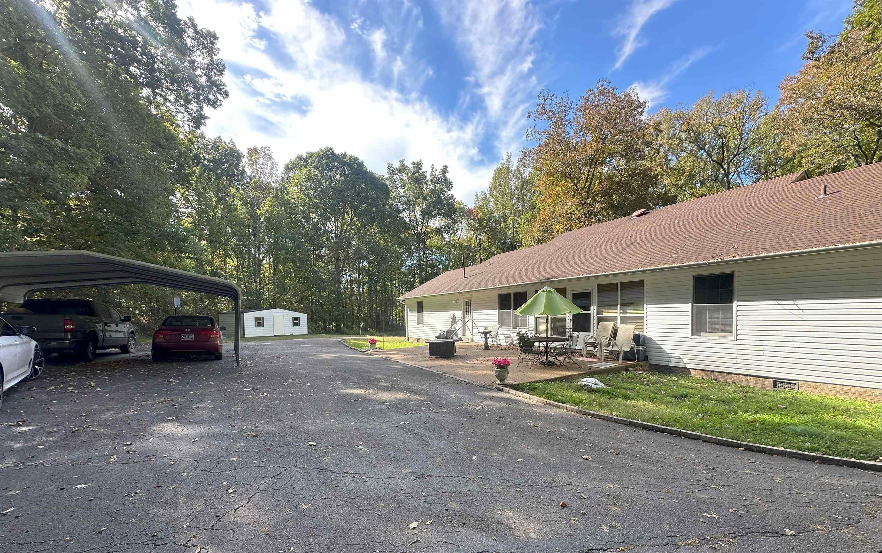 883 Crucifer Rd Rd Property Photo 5