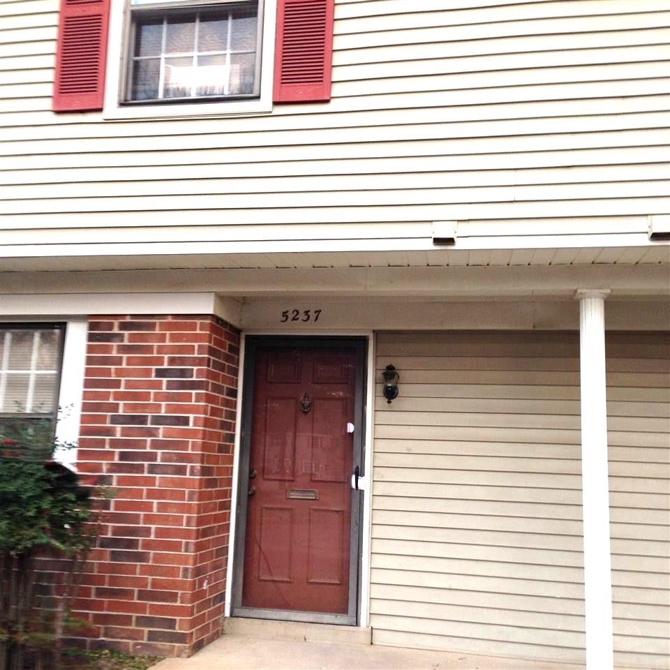 5237 FLOWERING PEACH DR 5237 Property Photo 1