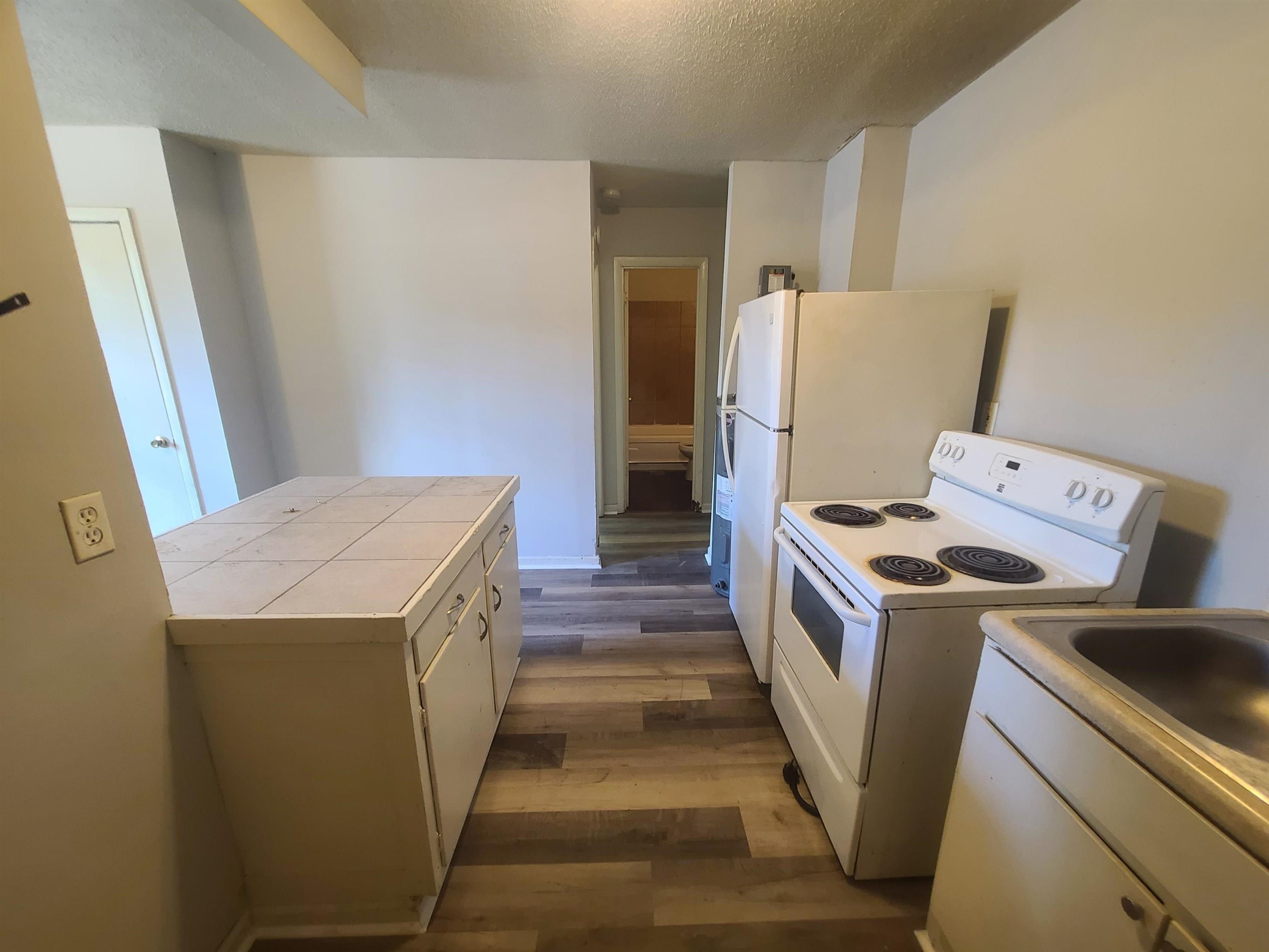 374 N Dunlap St Property Photo 14