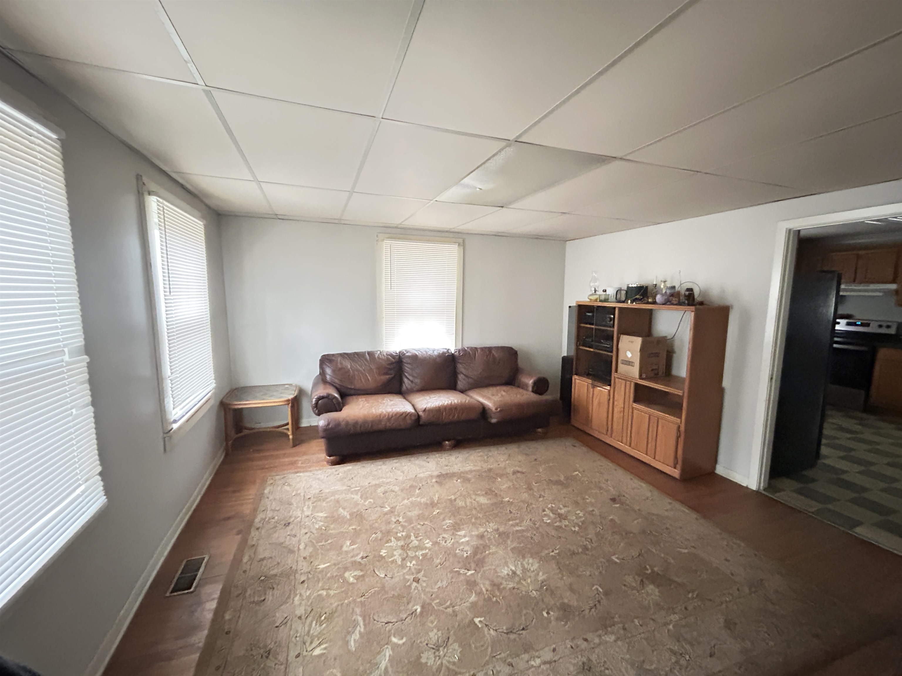 11361 Macon Rd Property Photo 8