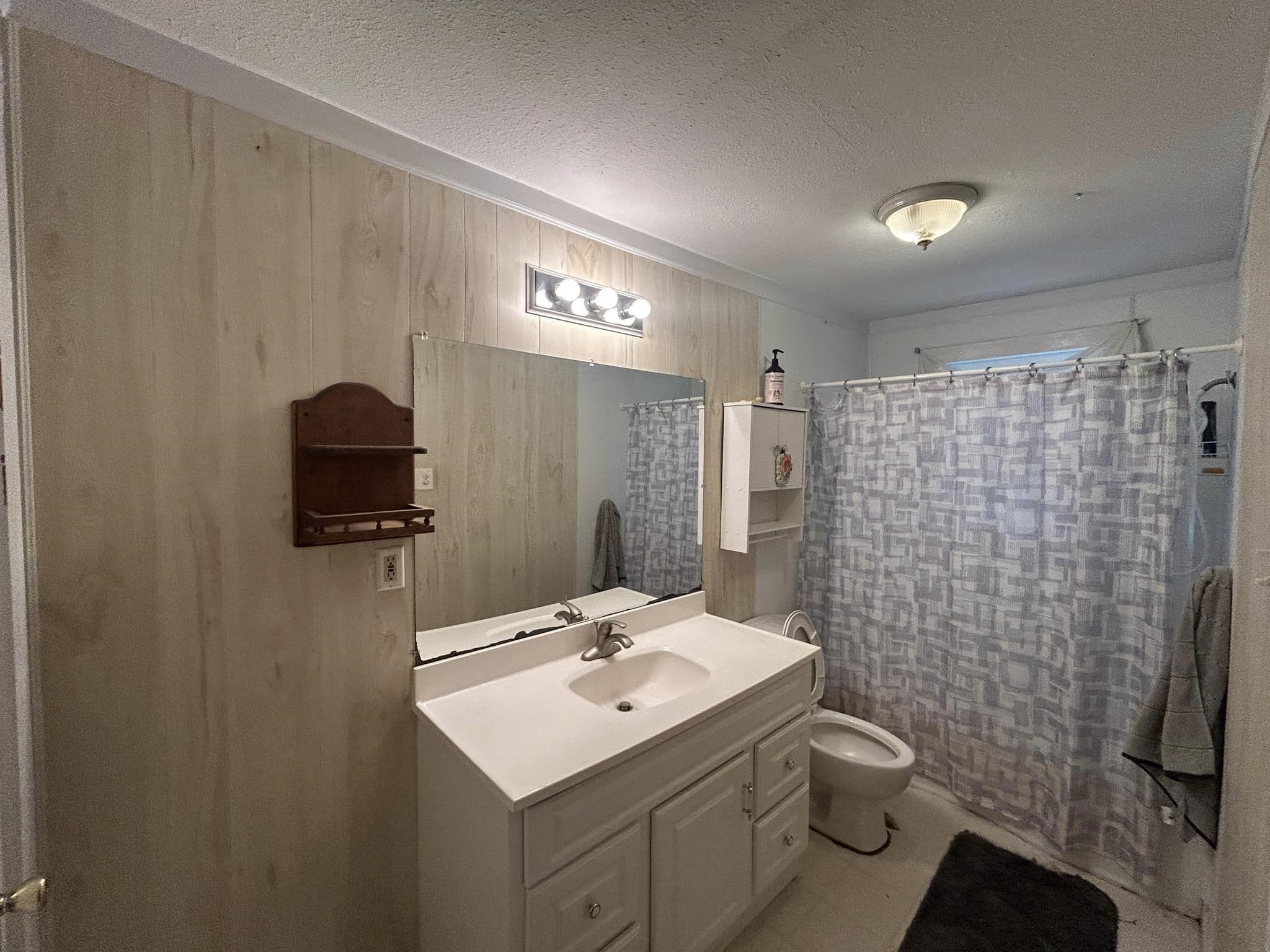 11361 Macon Rd Property Photo 9