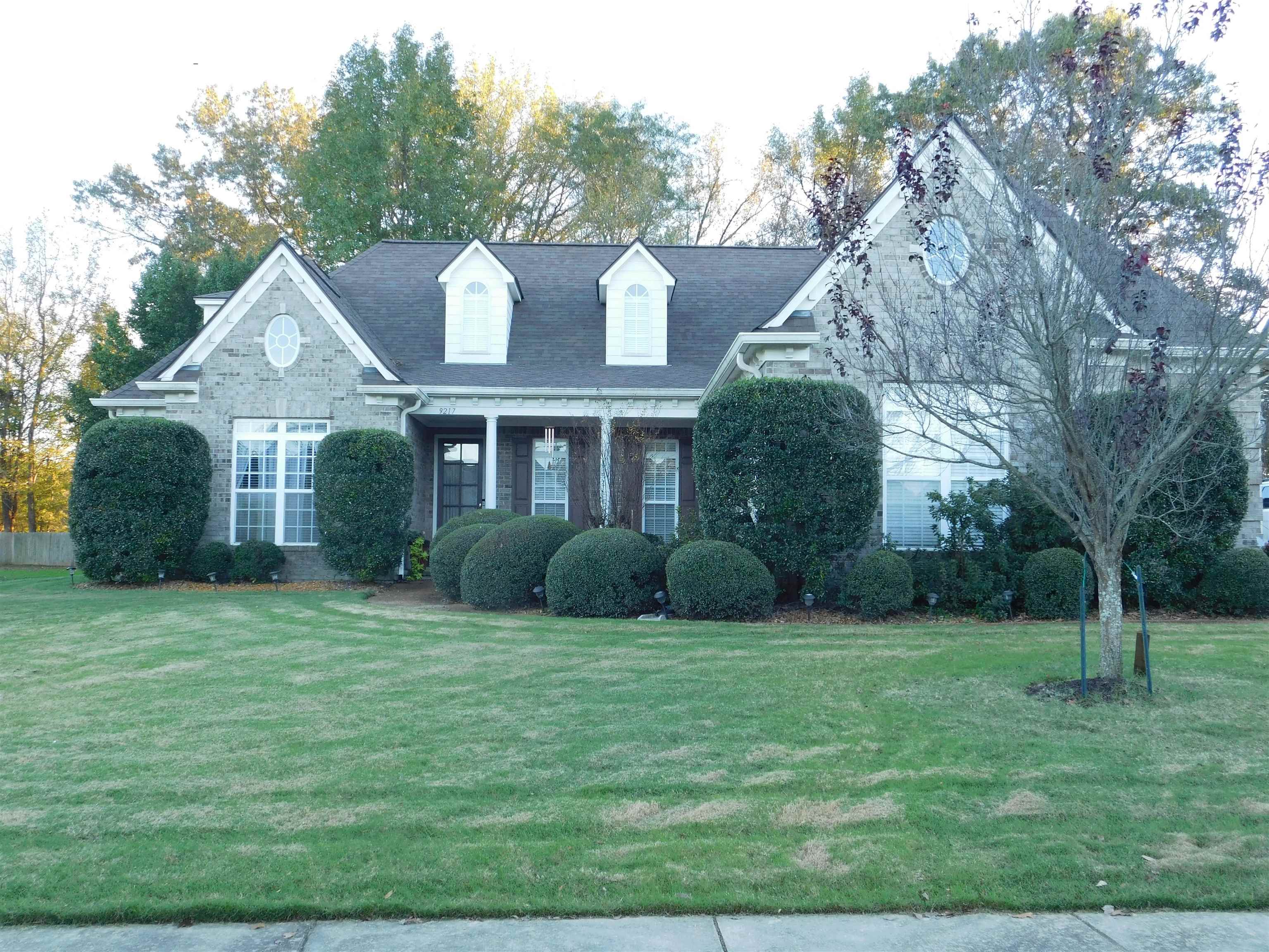 9217 S Forest Island Dr Property Photo 1