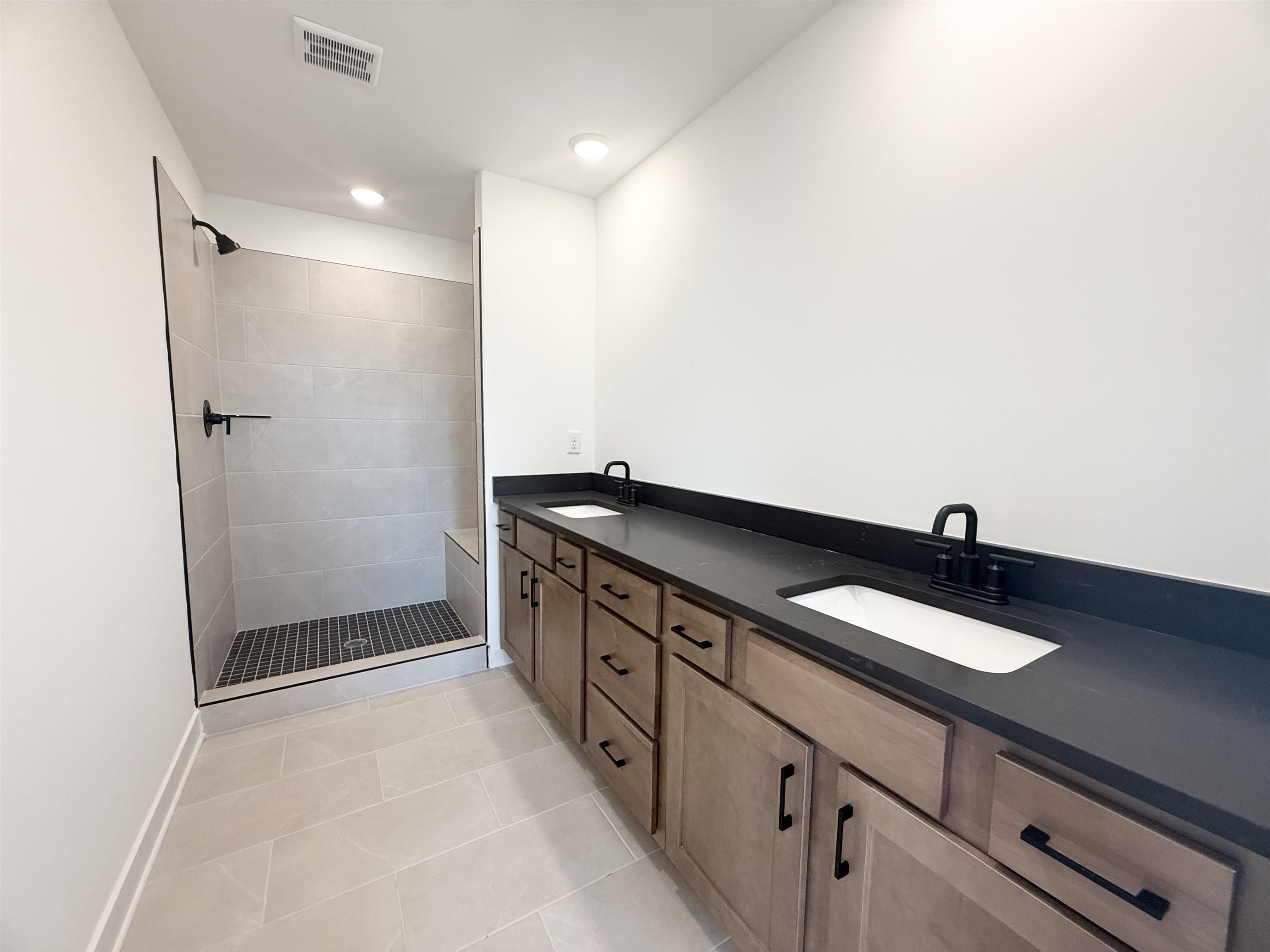 6918 Talcott Ln Property Photo 11