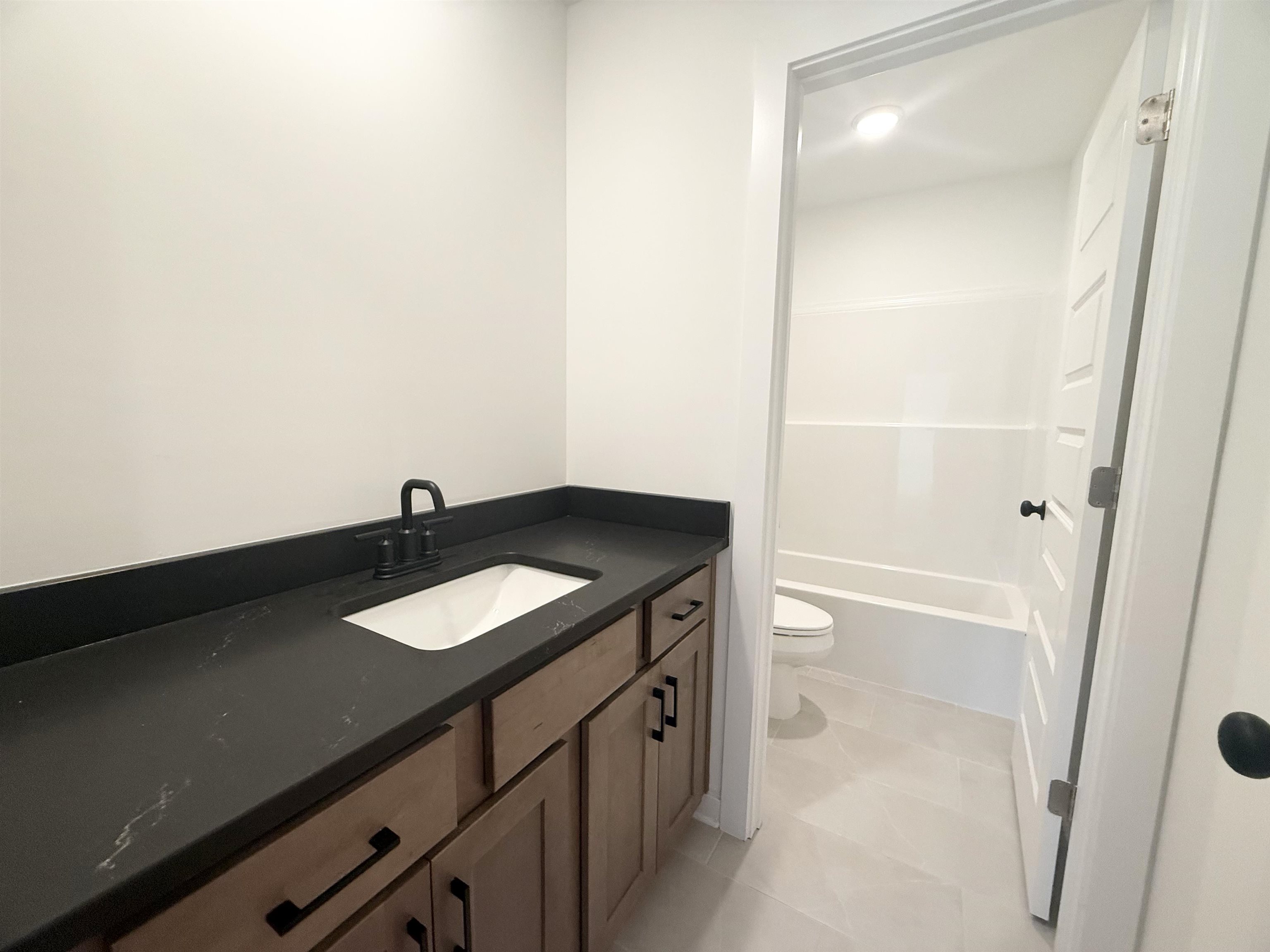 6918 Talcott Ln Property Photo 15