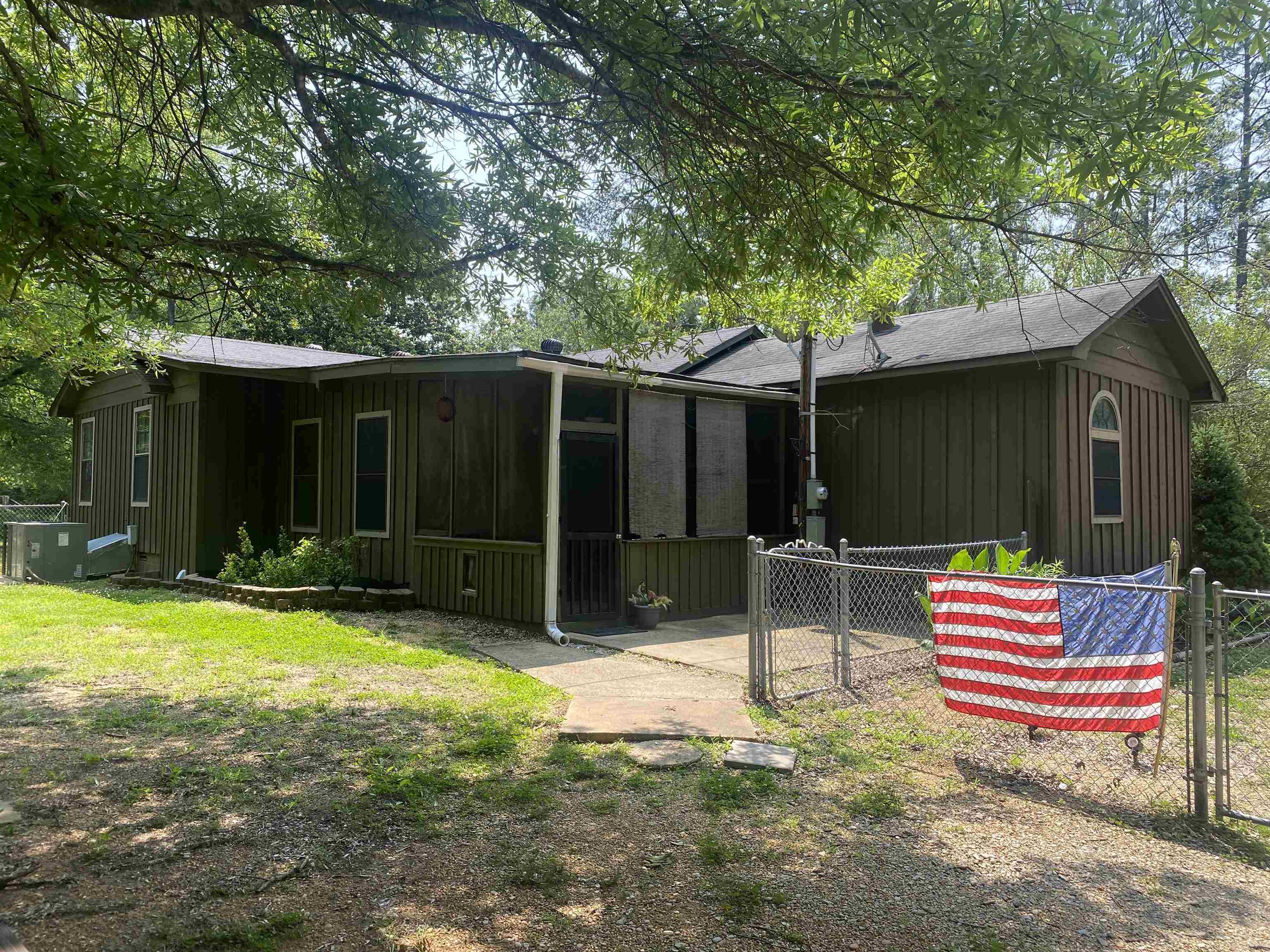 1605 Hurricane Dr Property Photo 30