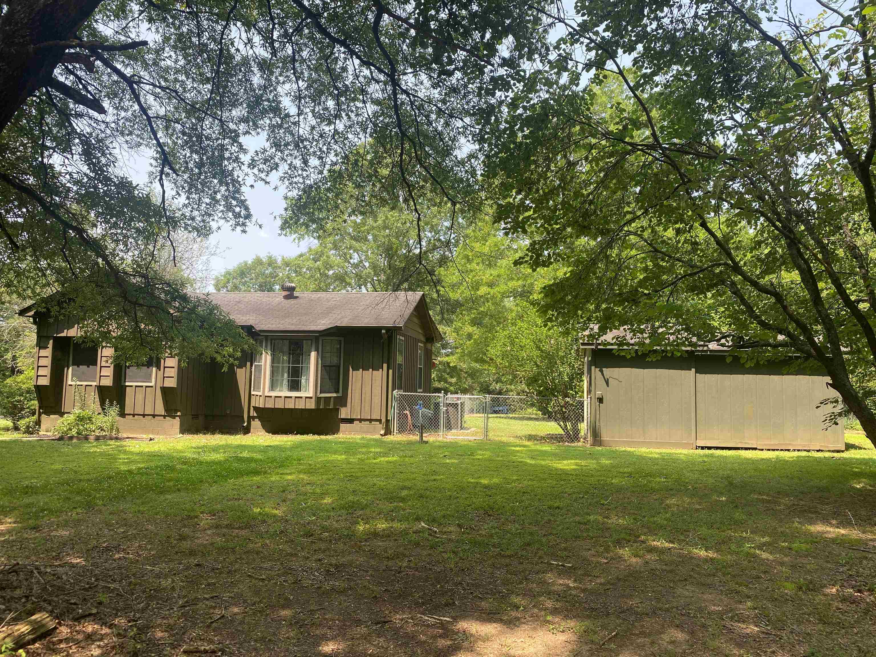 1605 Hurricane Dr Property Photo 32