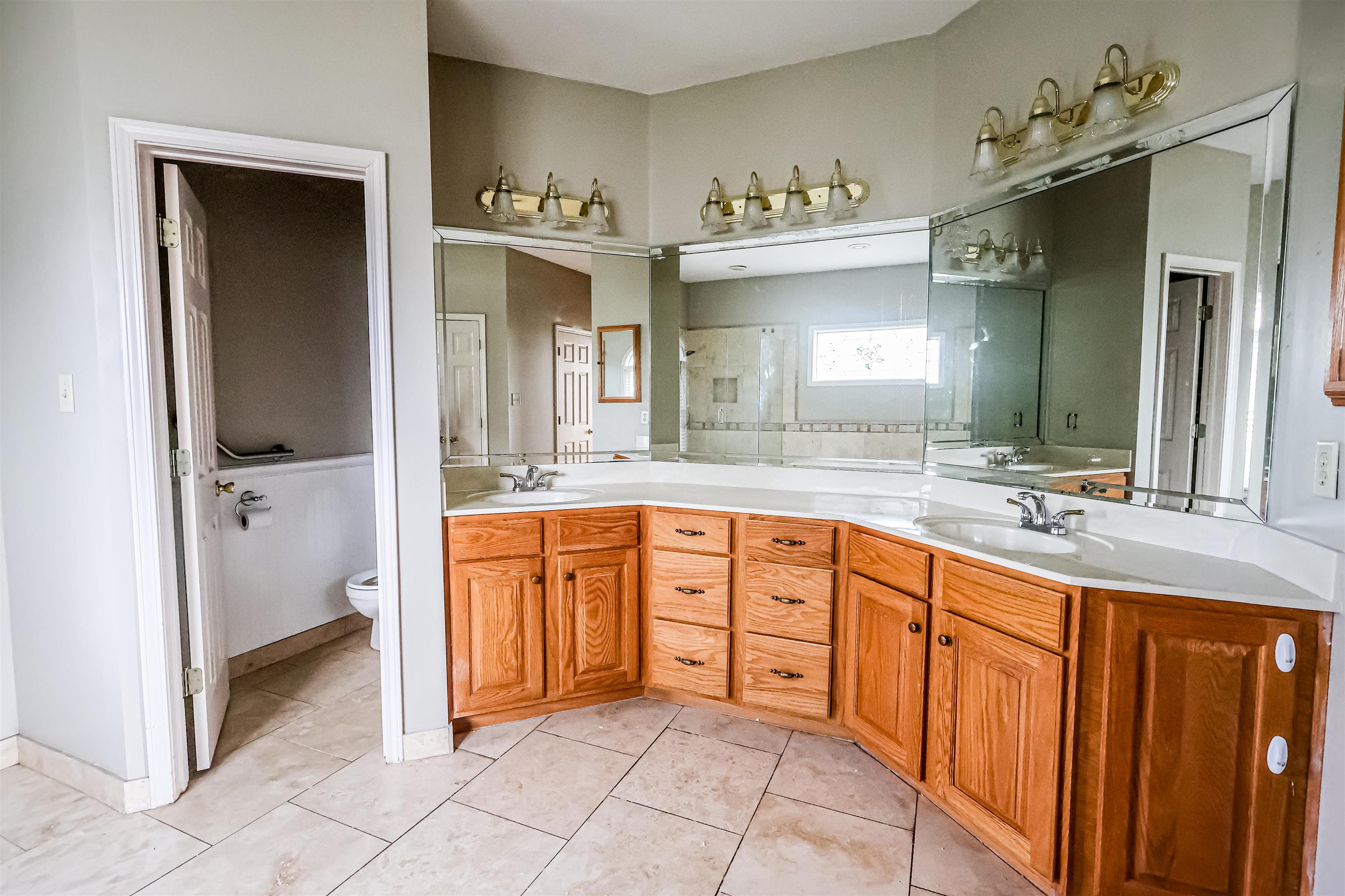 121 Reed Cir Property Photo 14