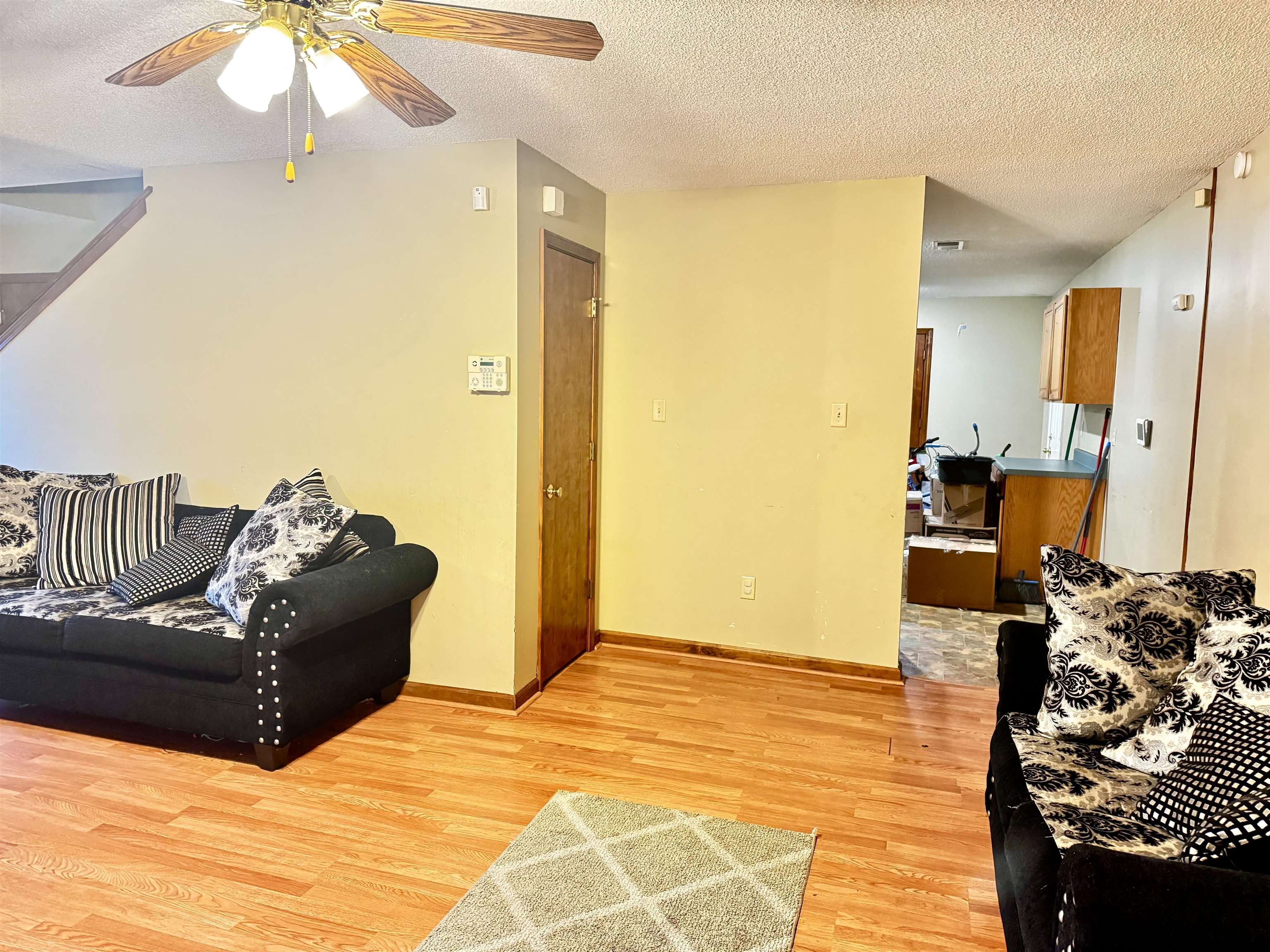 6043 Harvest Hill Cv Property Photo 6
