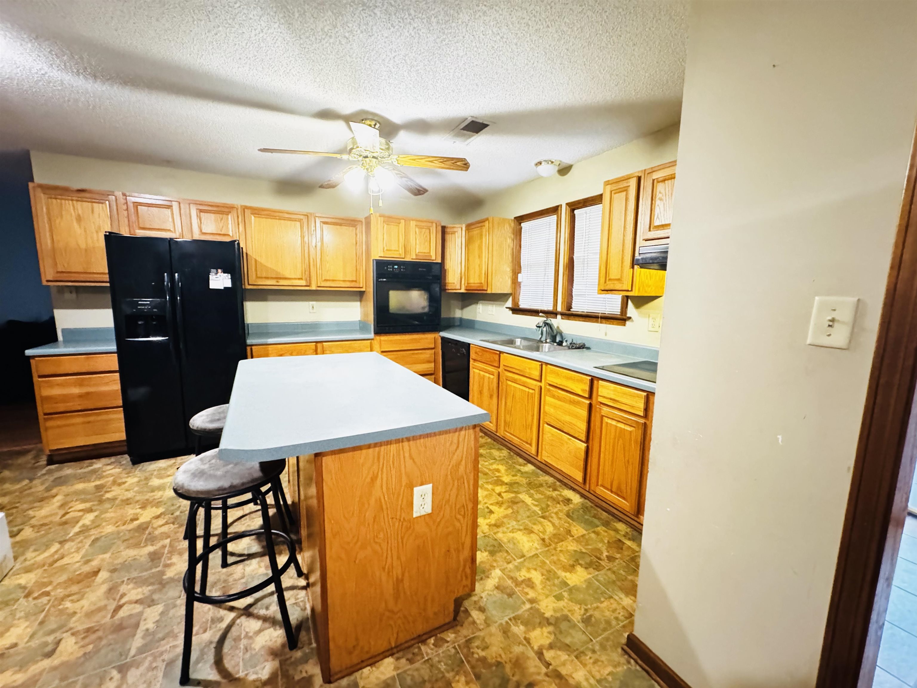 6043 Harvest Hill Cv Property Photo 10