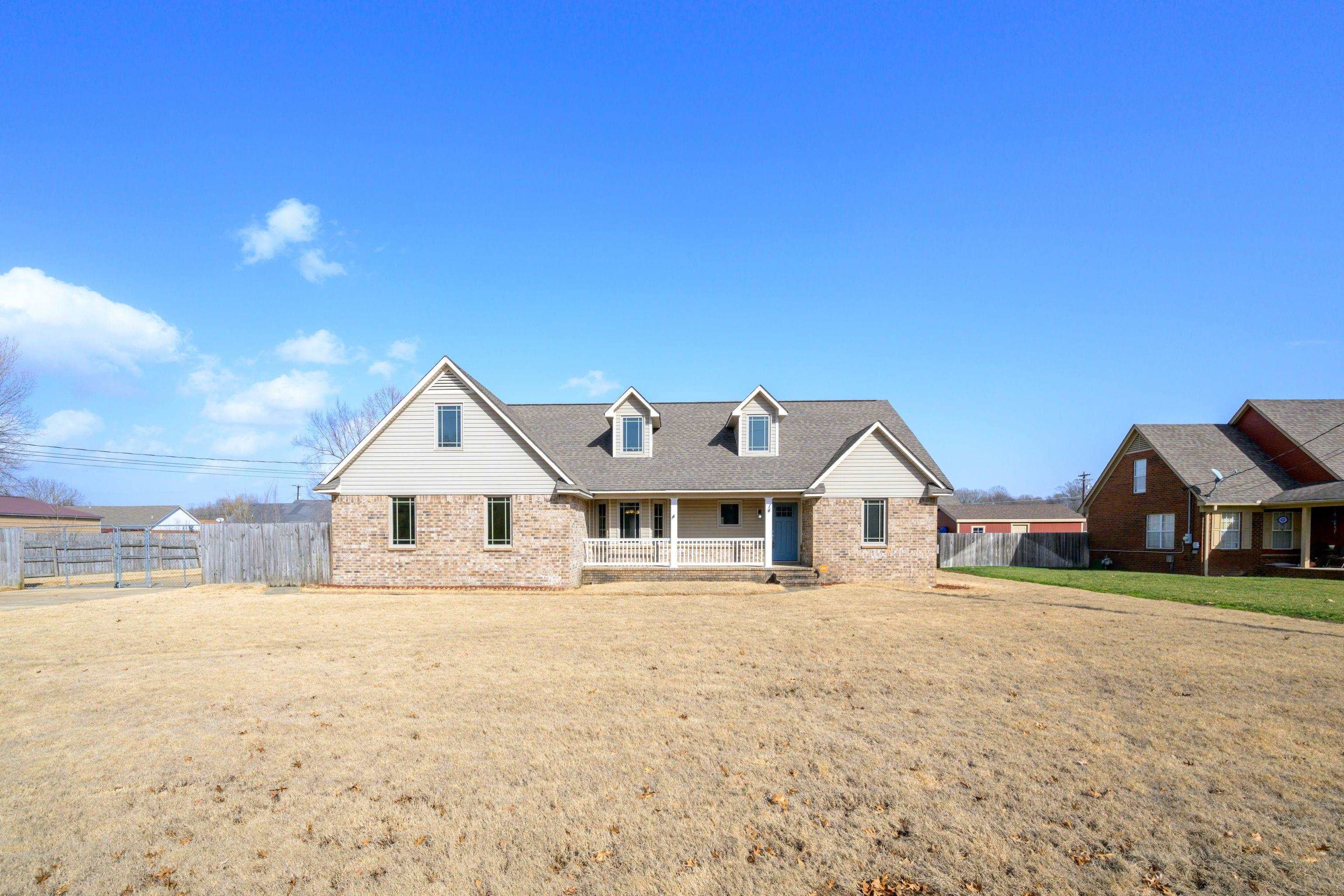 14 Azalea Dr Property Photo 1