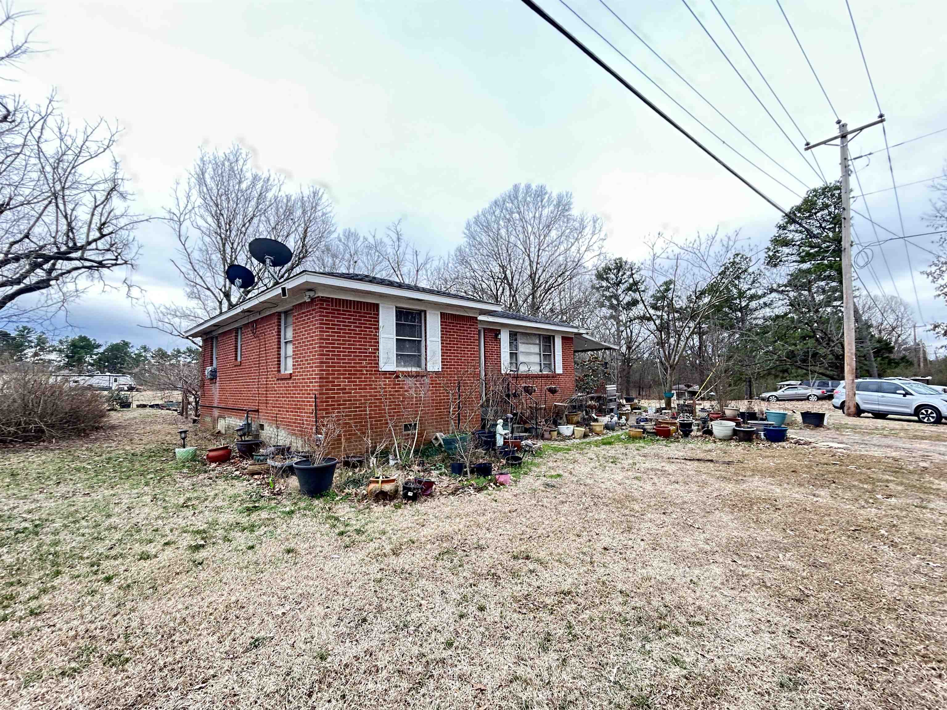 11381 Macon Rd Property Photo 2