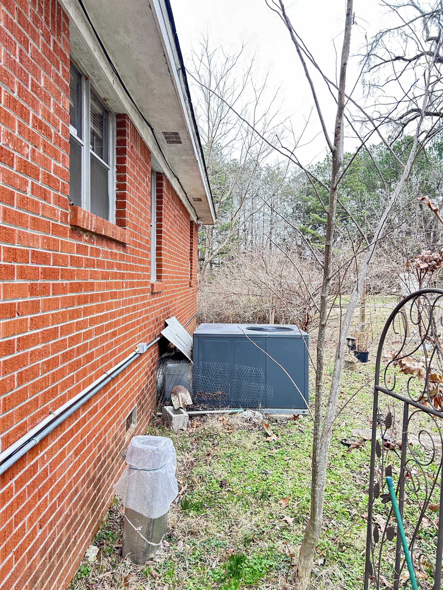 11381 Macon Rd Property Photo 3